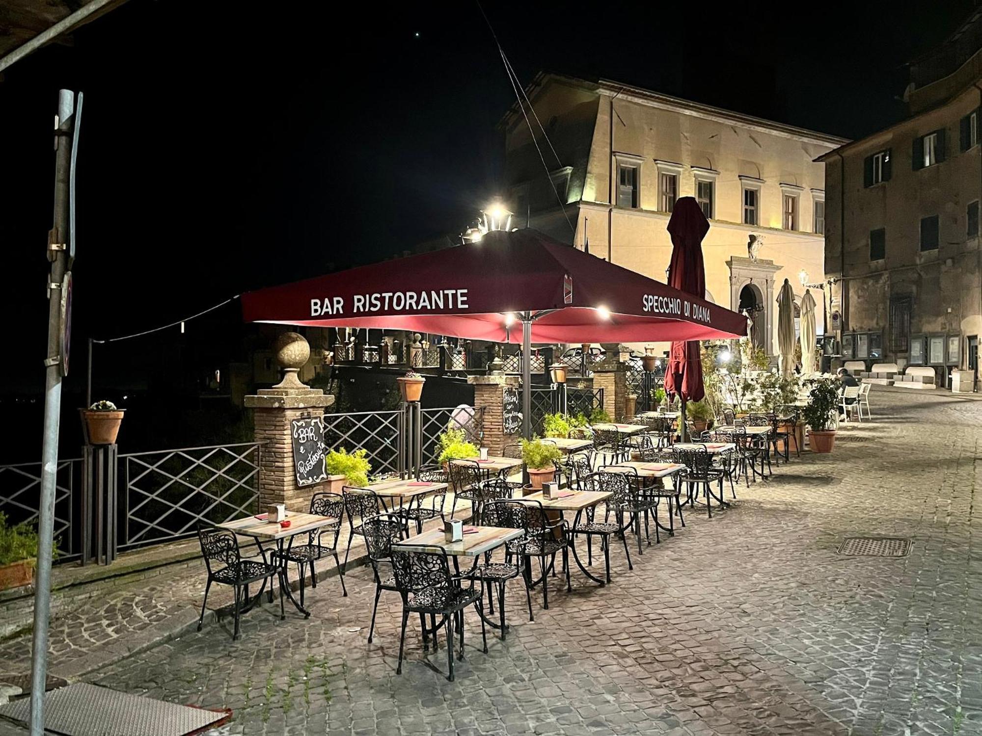 Albergo Diffuso Locanda Specchio Di Diana Nemi Eksteriør billede